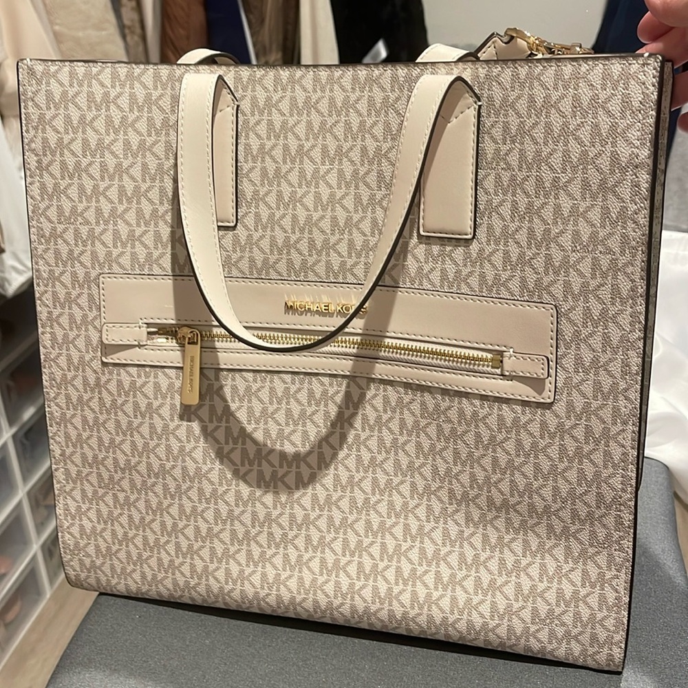 Michael Kors handbag